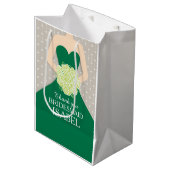 名前をカスタムするの結婚式の新婦付添人の緑の服のバッグ ミディアムペーパーバッグ (正面アングル)