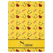 名前をカスタムするの黄色い聴診器の包帯のハート クリップボード (裏面)