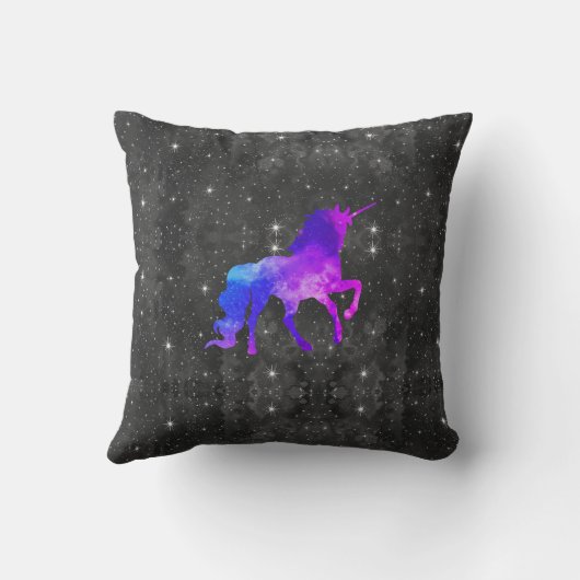 名前をカスタムするの黒いですか紫色の銀河系のユニコーンの枕 クッション (裏面)