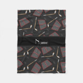 名前をカスタムするの黒いアイスホッケー用スティックのパックの網 フリースブランケット (正面)