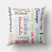 名前をカスタムするま人気があるたは都市の旅行先 クッション (裏面)