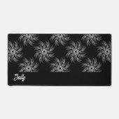 名前をカスタムするらせん状オンブラック デスクマット (正面)