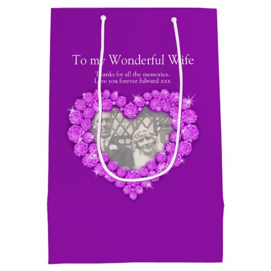 名前をカスタムするアメジスト記念写真紫バッグ ミディアムペーパーバッグ (裏面)