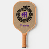 名前をカスタムするアンドモノグラムケルトスタイルオロボロス ピックルボールラケット (裏面)