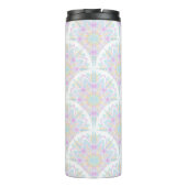 名前をカスタムするアールデコパステルレインボーフローラマンダラ タンブラー (裏面)