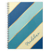 名前をカスタムするイエローブルーティール(緑がかった色)シーフオムグリーンストライプズ ノートブック (正面)