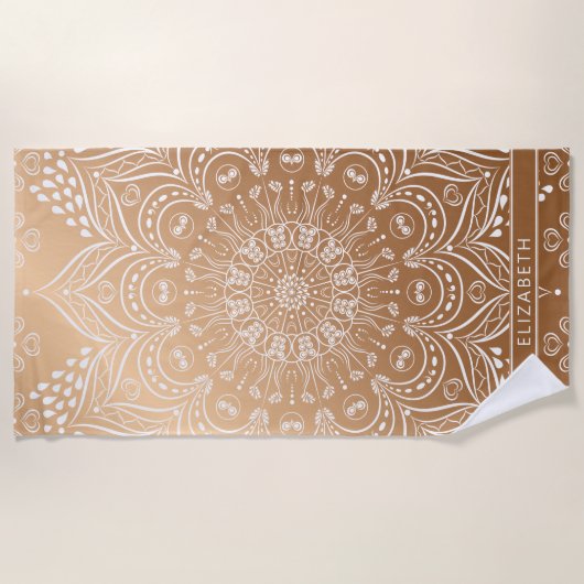 名前をカスタムするエレガントマンダガーリーラ ビーチタオル (正面)