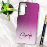 名前をカスタムするエレガントモノグラムパープルストリークグラデーションス SAMSUNG GALAXY S21ケース<br><div class="desc">このエレガントデザインは紫色のストリークの背景とグラデーション名前をカスタムするとイニシャル文字モノグラムを備えている。名前とイニシャルを使用して文字フィールドのケースをカスタマイズし、両方または一方を削除するか、デザインツールを使用してフォントスタイル、サイズ、および色を選択して編集する。</div>