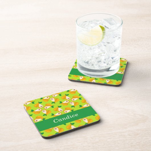 名前をカスタムするオレンジの梨の緑 コースター (右側)