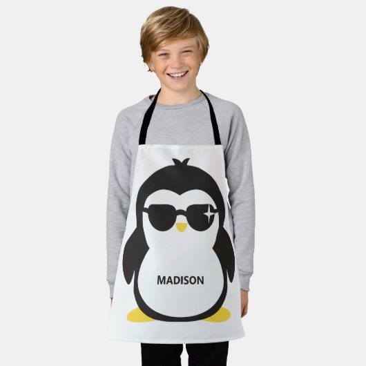 名前をカスタムするカッコいいペンギン エプロン (着用した状態)