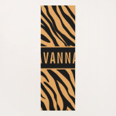 名前をカスタムするクラシックタイガーアニマルプリントパターン ヨガマット (裏面)