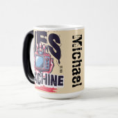 名前をカスタムするクールレトロなアートワークのグラフィックテレビ モーフィングマグカップ (正面左)