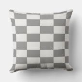 名前をカスタムするグレーのチェックブロックパターン クッション (裏面)