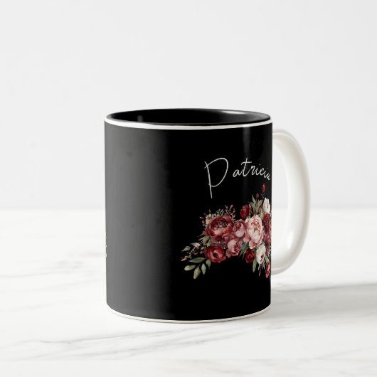 名前をカスタムするシックなブルゴーニュの花 ツートーンマグカップ (正面右)