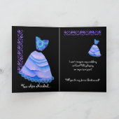 名前をカスタムするジュニアブリーズメイド招待状ブルーガウン 招待状 (内部)