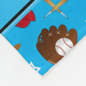 名前をカスタムするスカイブルーベースボールグローブハットボール フリースブランケット (角)