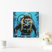 名前をカスタムするスキューバダイバー スクエア壁時計 (ホーム)