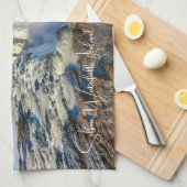 名前をカスタムするセルフォスウォーターフォールアイスランド キッチンタオル (四つ折り)