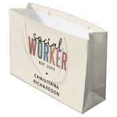 名前をカスタムするソーシャルワーカーの卒業祝い ラージペーパーバッグ (裏面アングル)