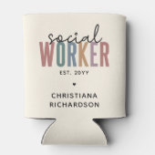 名前をカスタムするソーシャルワーカーの卒業祝い 缶クーラー (裏面)