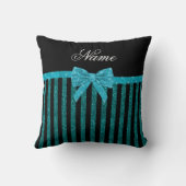 名前をカスタムするターコイズグリッターストライプ弓 クッション (裏面)