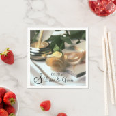 名前をカスタムするデイトモノグラム結婚式招待状ナプキ スタンダードカクテルナプキン (インサイチュ)