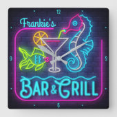 名前をカスタムするトロピカルシーホースビーチバーアンドグリル スクエア壁時計 (正面)