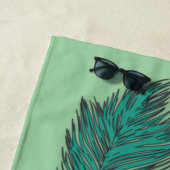 名前をカスタムするトロピカルパロット ビーチタオル (インサイチュ)