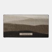 名前をカスタムするニュートラルブラウンズオフィスギフトデスクトップ デスクマット (正面)