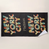 名前をカスタムするニューヨークシティタイポグラフィビーチタオル ビーチタオル (正面)