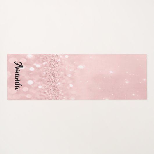 名前をカスタムするバラピンクグリッターガーリーギフトアイディア ヨガマット (裏面(横))