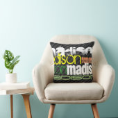 名前をカスタムするパターンの黒とグレーのストライプ クッション (椅子)