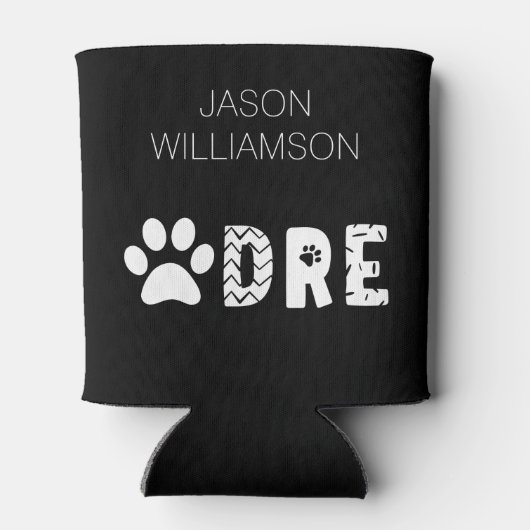 名前をカスタムするパワードドッグパパ新規犬のオーナーギフト 缶クーラー (裏面)