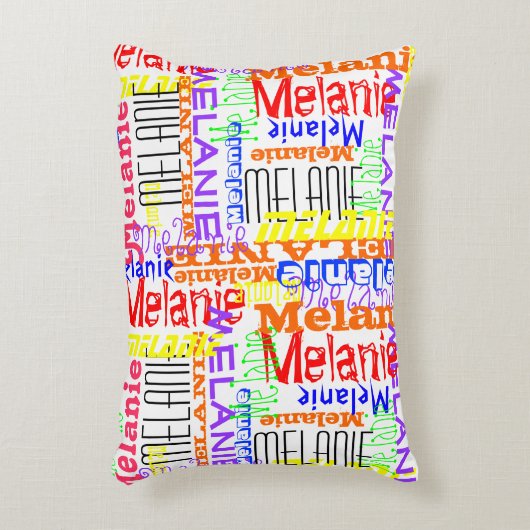 名前をカスタムするパーソナライズされたコラージュカラフル アクセントクッション (正面(垂直))