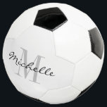 名前をカスタムするパーソナライズされたモノグラムのサッカーボールギフト サッカーボール<br><div class="desc">名前をカスタムするパーソナライズされたモノグラムのサッカーボールのギフト子供へと大人。モノグラムのデザインとエレガントタイポグラフィ。自分の名前、引用文、モノグラムを追加する。自分のボールを作男性へる、女性と子供。誕生日クールのサッカーを愛する男の子と女の子のためのサッカー遊ギフトアイディア。また、スポーツ感謝していコーチ、サッカーの母親、サッカーのパパ、トレーナー、キャプテン、チームメイトなどへのギフトとして良い。</div>