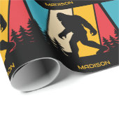 名前をカスタムするビッグフット ラッピングペーパー (ロールコーナー)