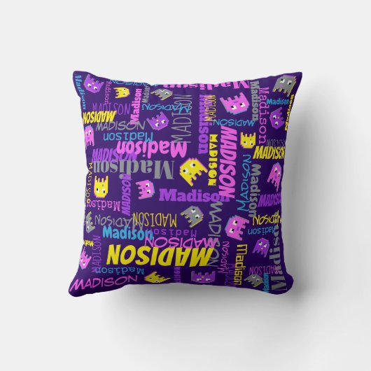 名前をカスタムするピクセルゲーミングピンク紫色の黄色の女の子 クッション (裏面)