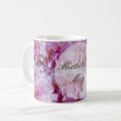 名前をカスタムするピンクの花マグカップ コーヒーマグカップ (正面左)