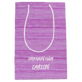 名前をカスタムするピンクストライプ色の ミディアムペーパーバッグ (正面)