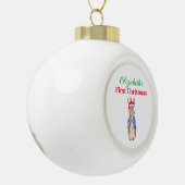 名前をカスタムするピーターザラビット初めてのクリスマス セラミックボールオーナメント (左)