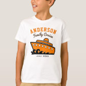 名前をカスタムするファミリークルーズバケーション Tシャツ (正面)