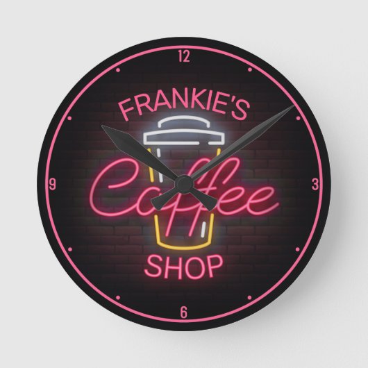名前をカスタムするフェイクネオンサインレトロコーヒーショップ ラウンド壁時計 (正面)