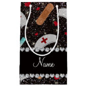 名前をカスタムするブラックグリッターナースハットハート スモールペーパーバッグ (正面)