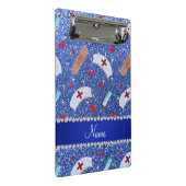 名前をカスタムするブルーグリッターナースハットハート ミニクリップボード (アングル)