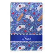 名前をカスタムするブルーグリッターナースハットハート ミニクリップボード (裏面)