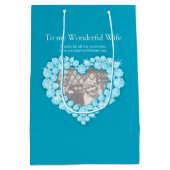 名前をカスタムするブルートパーズ4周年記念写真バッグ ミディアムペーパーバッグ (裏面)