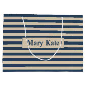 名前をカスタムするブルー/バニラストライプズ ラージペーパーバッグ (裏面)