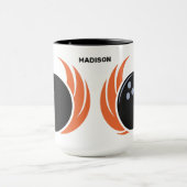 名前をカスタムするボウリング火炎付きボール マグカップ (中央)