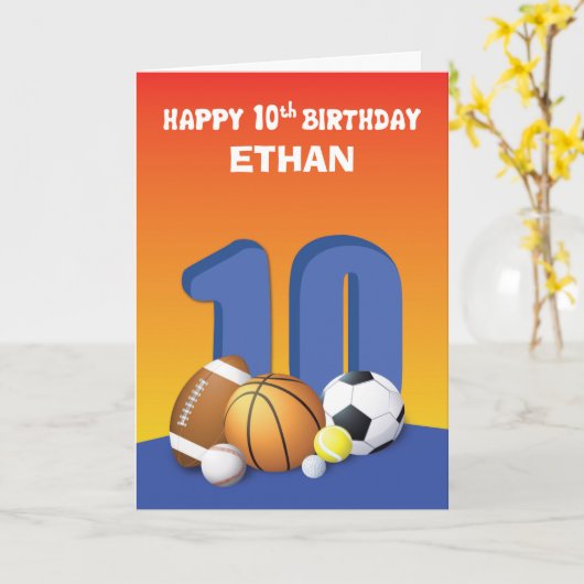 名前をカスタムするボーイ10誕生日スポーツボール カード (黄色い花)