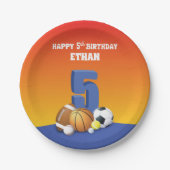 名前をカスタムするボーイ5番誕生日スポーツボール ペーパープレート (正面)